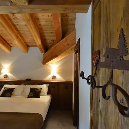Hotel De La Tor Cogne