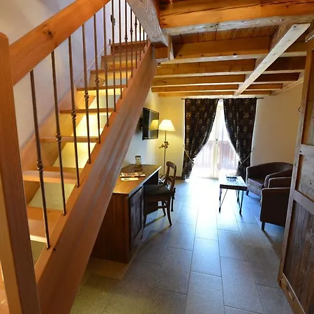 De La Tor Cogne