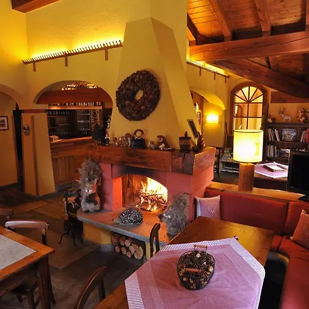 De La Tor Hotel